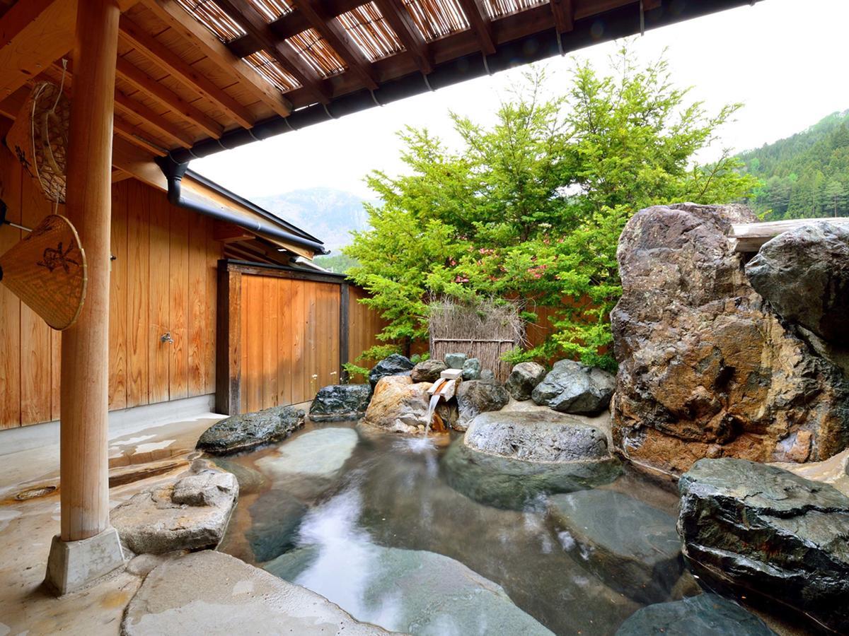 Ryori Ryokan Okuhida Sansoan Kyoya Takayama  Eksteriør billede